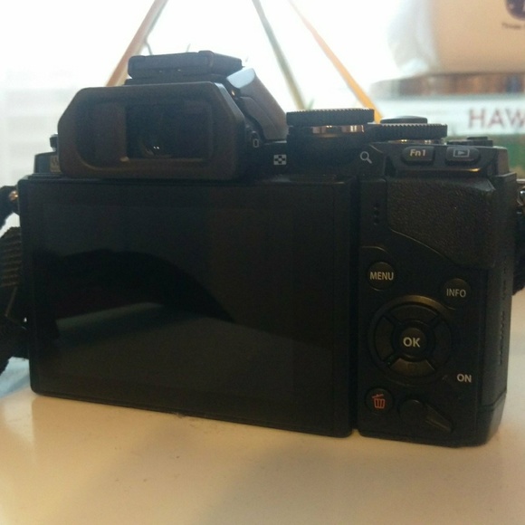 Olympus Camera - Picture 3 of 4